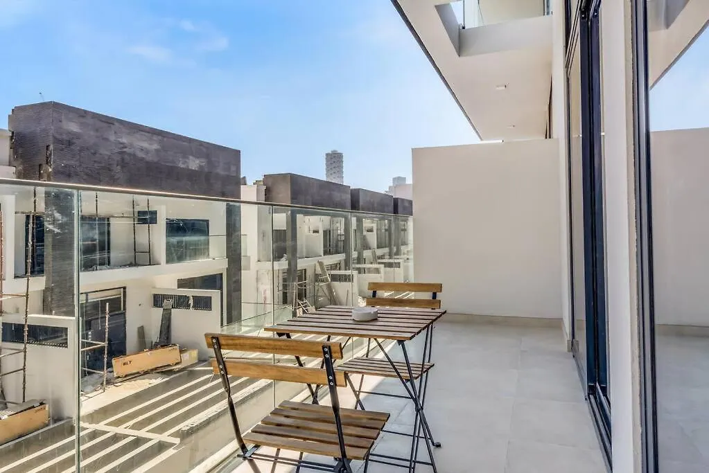 Waves - Spacious 1Br With Balcony In Jvc Dubai Apartment