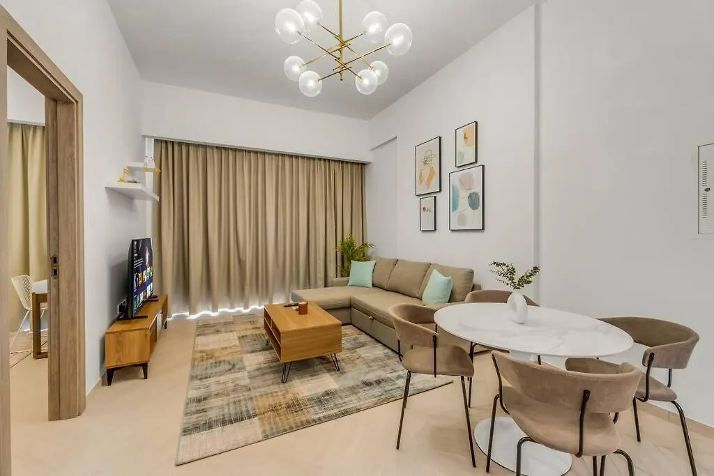 Apartment Waves - Spacious 1Br With Balcony In Jvc Dubai